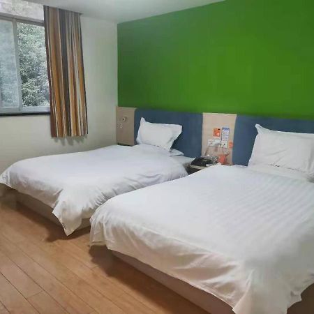 7Days Inn Chengdu Shuangliu Airport Taqiao Road Buitenkant foto