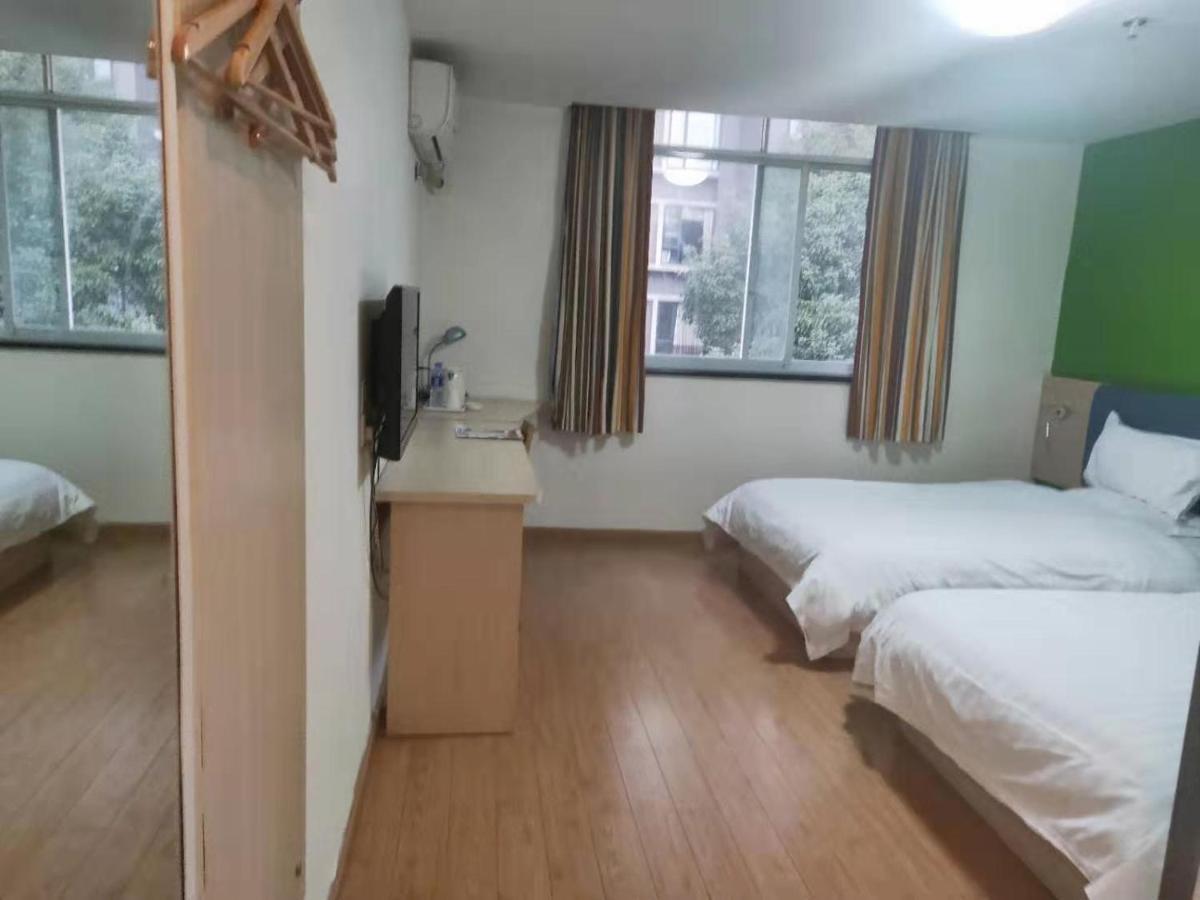 7Days Inn Chengdu Shuangliu Airport Taqiao Road Buitenkant foto
