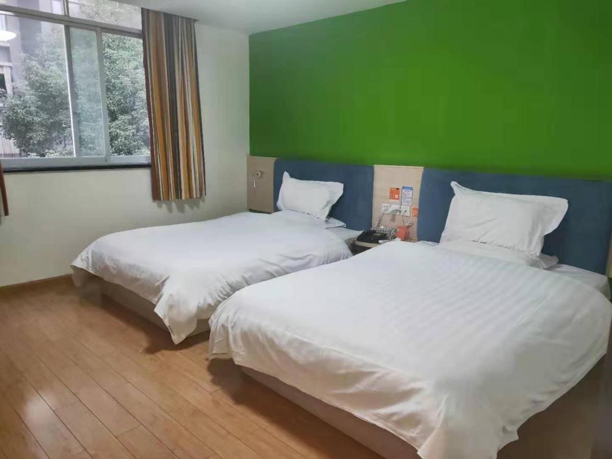 7Days Inn Chengdu Shuangliu Airport Taqiao Road Buitenkant foto